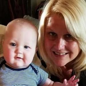 Meet your Posher, Toni